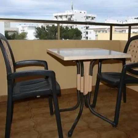 Amistat Island Hostel Ibiza - Albergue Juvenil * San Antonio (Ibiza)