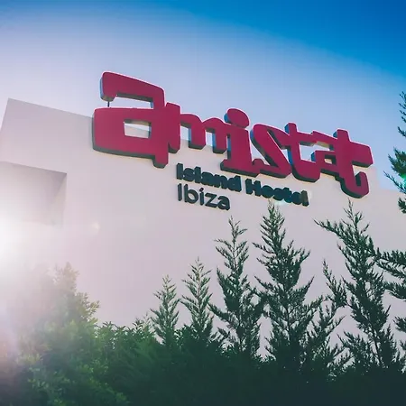 Amistat Island Hostel Ibiza - Albergue Juvenil *