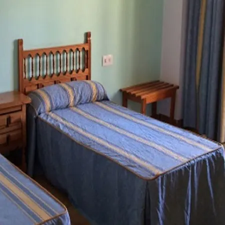 Hostel Amistat Island Hostel Ibiza - Albergue Juvenil