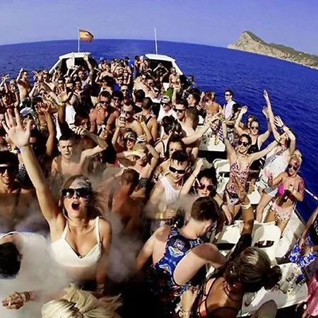 Hostel Amistat Island Hostel Ibiza - Albergue Juvenil *