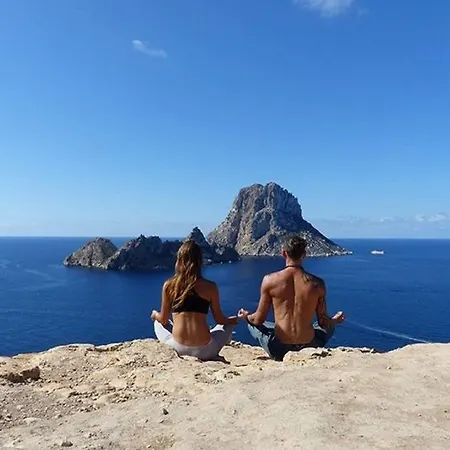 Amistat Island Hostel Ibiza - Albergue Juvenil San Antonio (Ibiza)