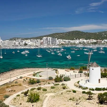 Hostel Amistat Island Hostel Ibiza - Albergue Juvenil *