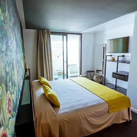 Hostel Amistat Island Hostel Ibiza - Albergue Juvenil