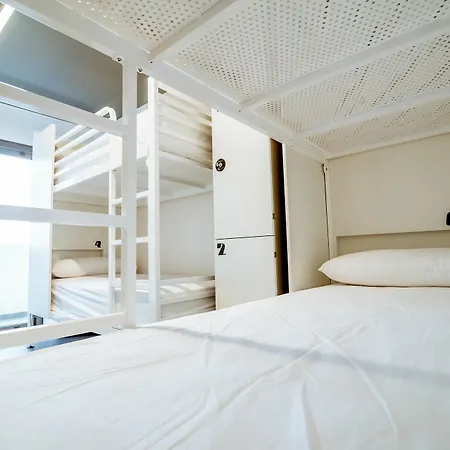 Hostel Amistat Island Hostel Ibiza - Albergue Juvenil